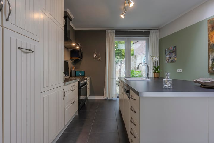 Foto 7 van Eurenderweg 43