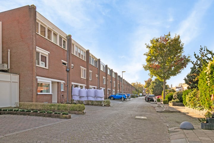 Bekijk foto 27 van Heelmeesterstraat 45