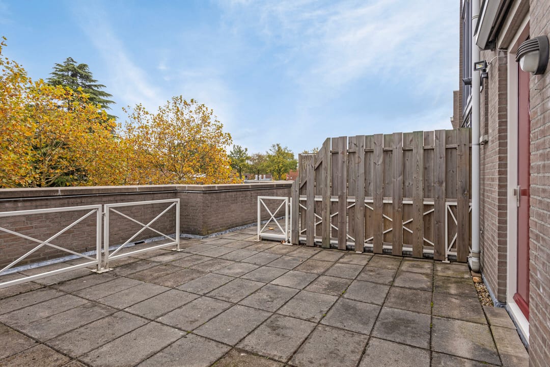 Photo 8 of Parkstraat 18-A