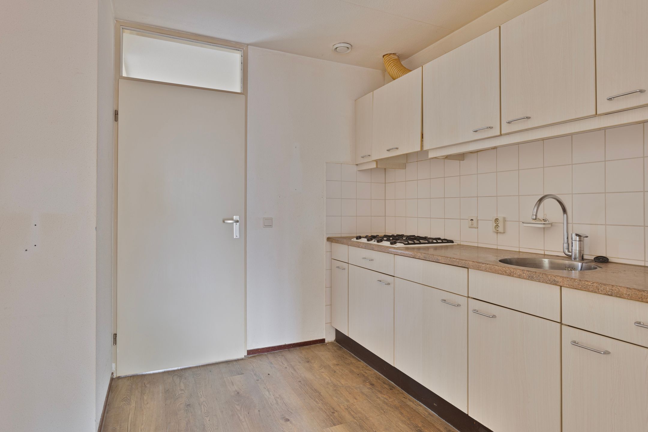 Photo 15 of Parkstraat 18-A