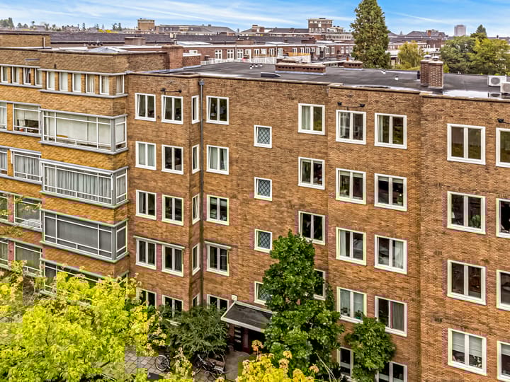 Foto 1 van Watteaustraat 13-4