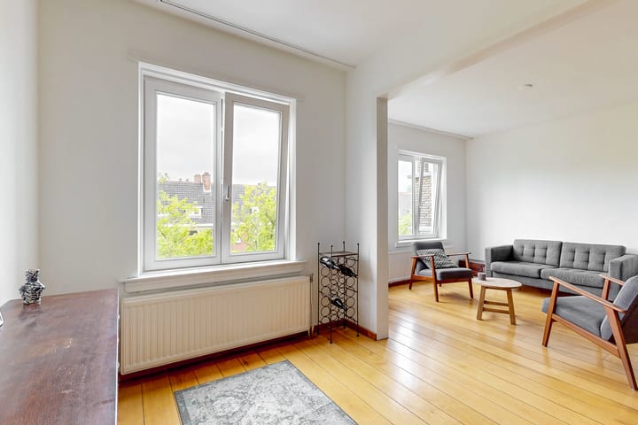 Foto 6 van Watteaustraat 13-4