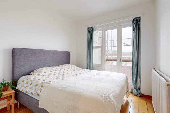 Foto 14 van Watteaustraat 13-4