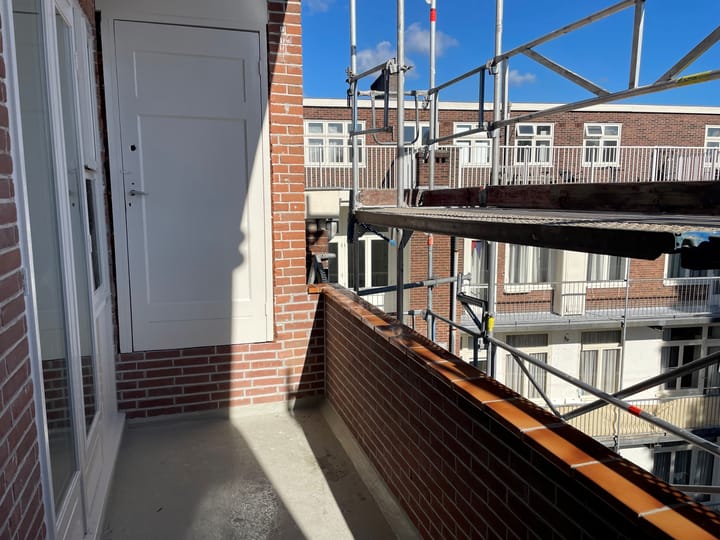 Foto 24 van Watteaustraat 13-4