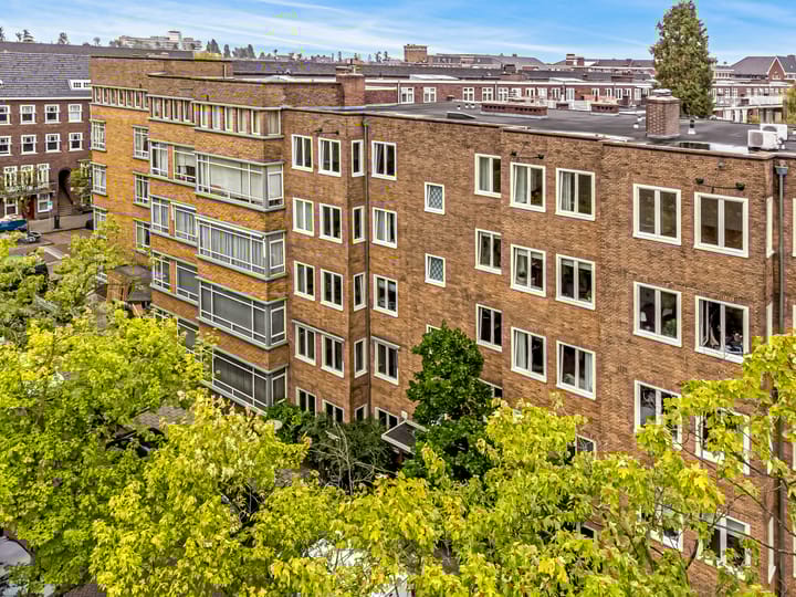 Foto 30 van Watteaustraat 13-4