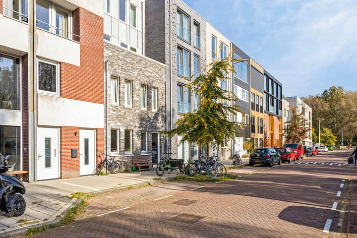 Bekijk foto 4 van IJsselmeerstraat 76-A