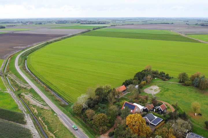 Bekijk foto 79 van Zuiddijk 14