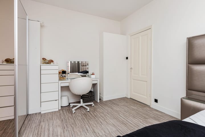 Foto 22 van Weimarstraat 242