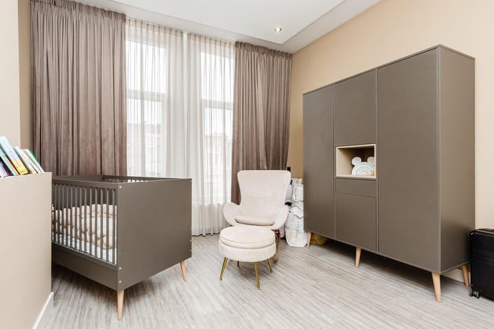 Foto 25 van Weimarstraat 242