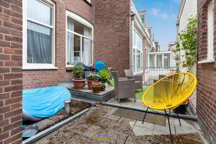 Foto 14 van Weimarstraat 242