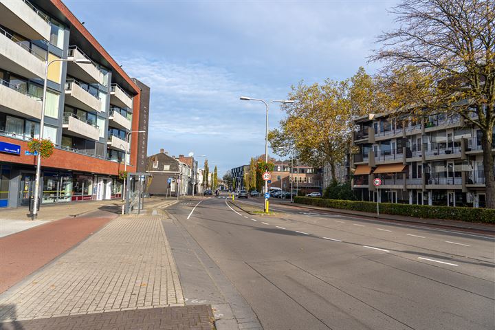 Bekijk foto 38 van Besterdring 203