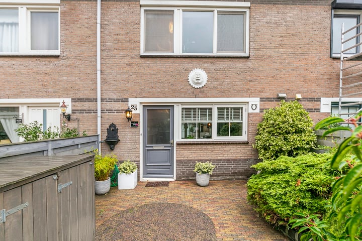 View photo 6 of Winand Staringstraat 23