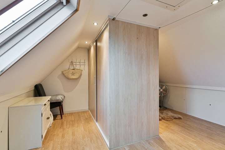 View photo 25 of Winand Staringstraat 23