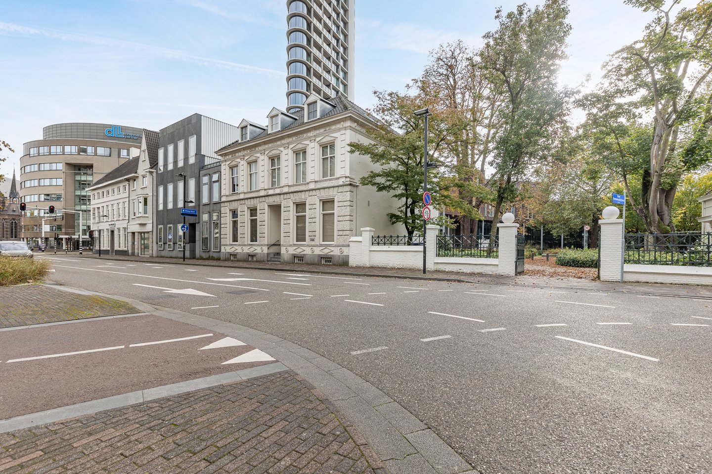 Bekijk foto 1 van Ten Hagestraat 9