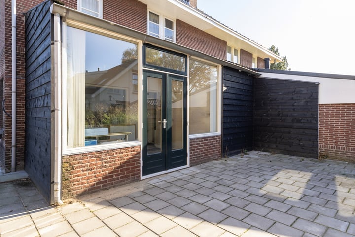 Bekijk foto 38 van Dr. Welfferweg 36