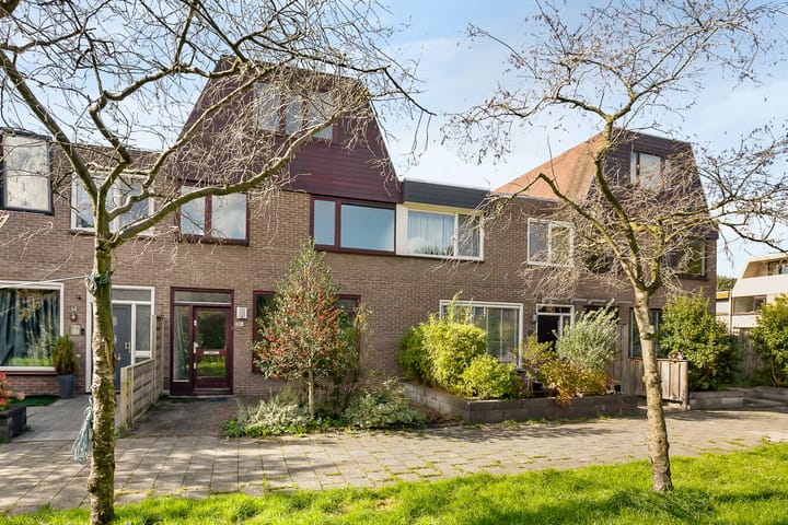 Foto 5 van Van den Berghlaan 351