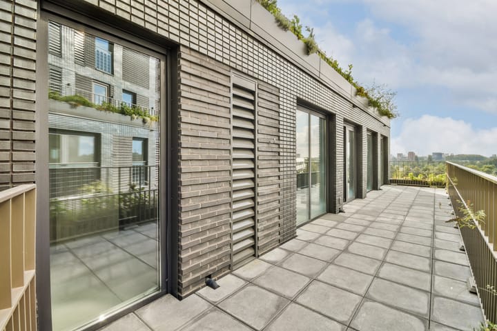 Foto 15 van Lutonhof 461