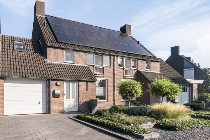 Foto 1 van Ridder van Dinterstraat 23