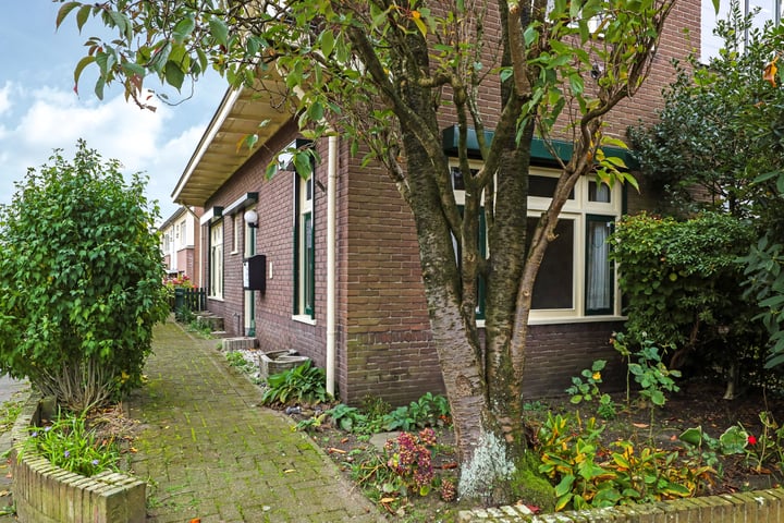 View photo 8 of Moeshofweg 2