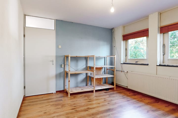 Foto 14 van Klagerstuin 99