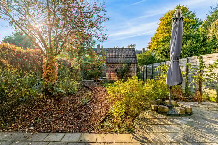 Foto 26 van Klagerstuin 99