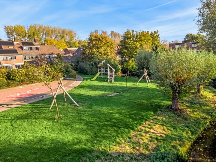 Foto 33 van Klagerstuin 99