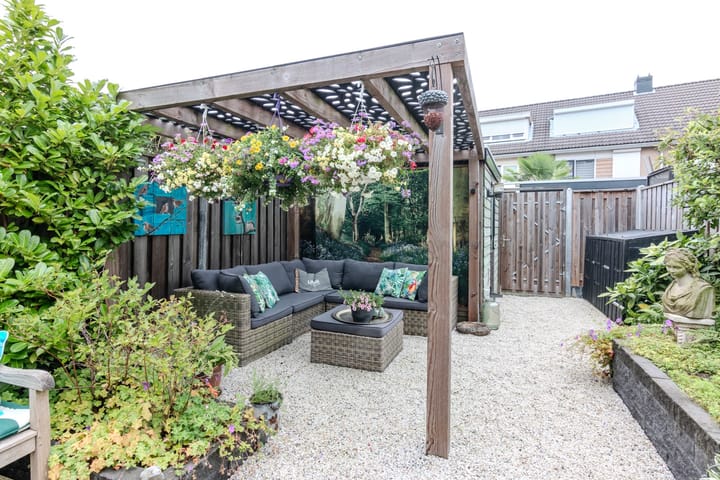 Photo 4 of Jeanne van Schaik-Willingstraat 5