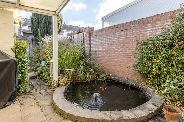 Foto 23 van Beatrixstraat 8