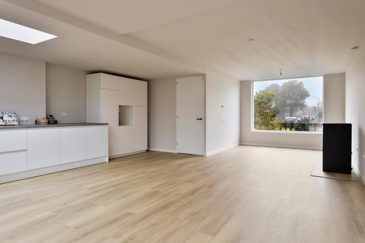 Foto 16 van Juliana van Stolbergstraat 18