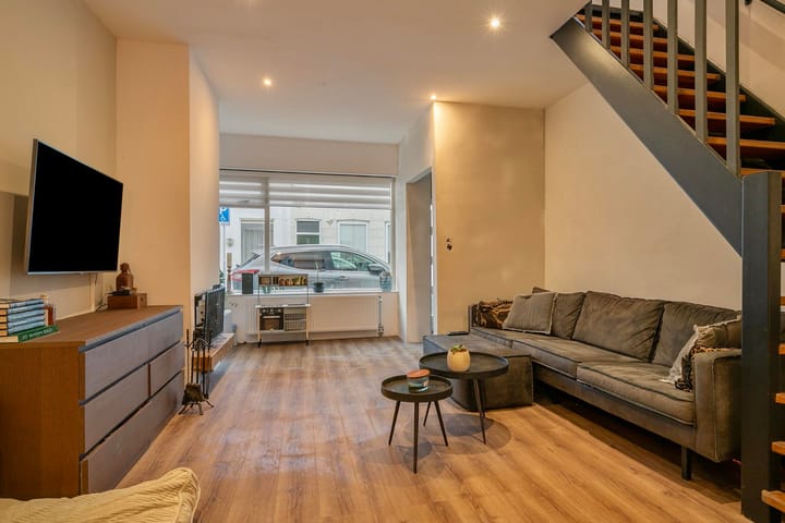 Foto 11 van Middelharnissestraat 7