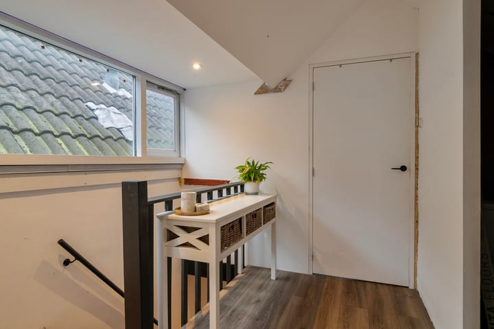 Foto 24 van Middelharnissestraat 7