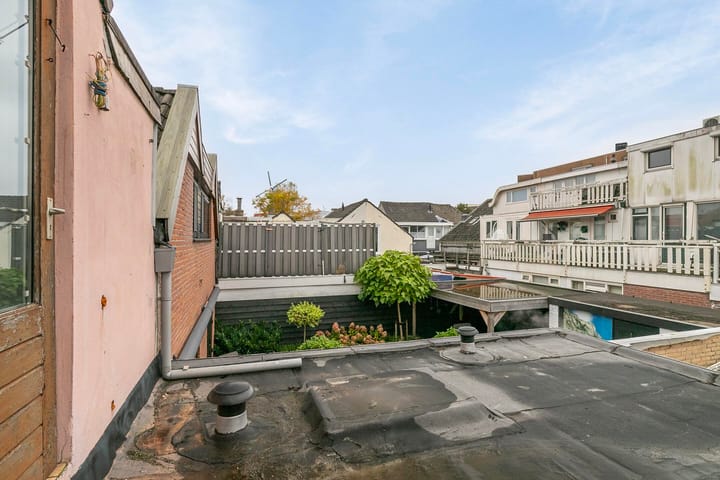 Foto 35 van Middelharnissestraat 7