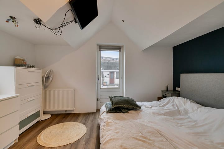 Foto 28 van Middelharnissestraat 7