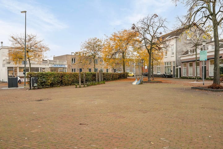 Foto 40 van Middelharnissestraat 7