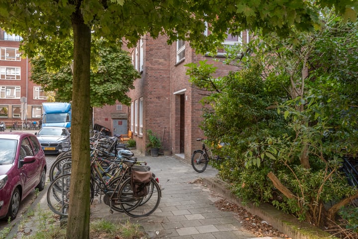 Bekijk foto 27 van Danie Theronstraat 32-3