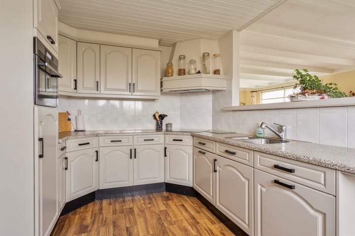 Foto 14 van Floralaan 1