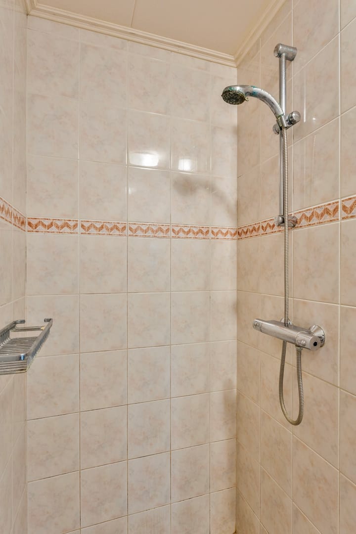 Foto 17 van Floralaan 1