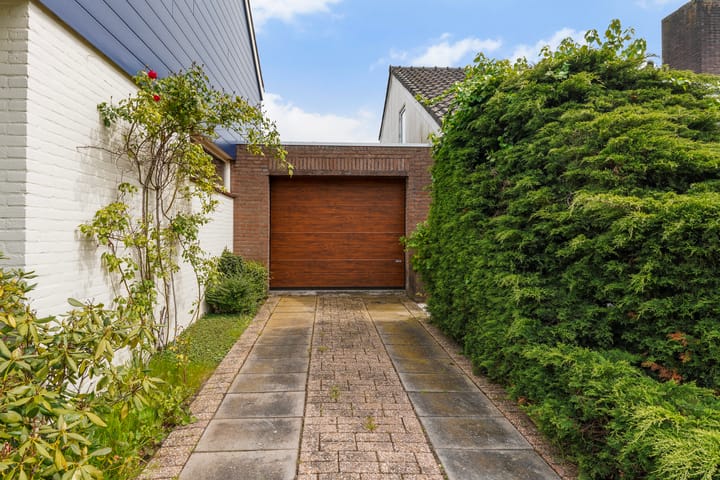 Foto 47 van Dommeloord 17