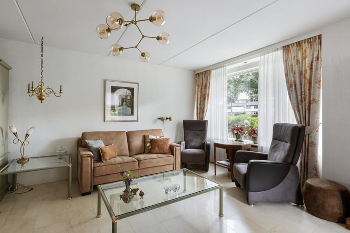 Photo 10 of Krulmos 1