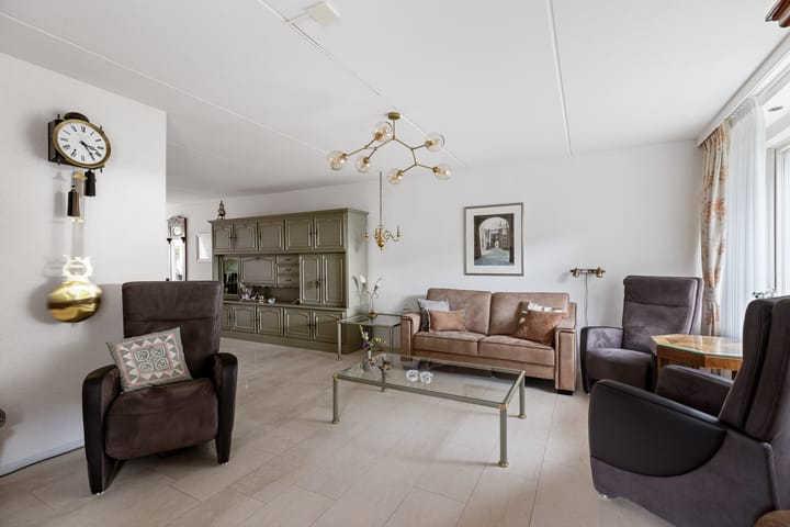 Photo 12 of Krulmos 1