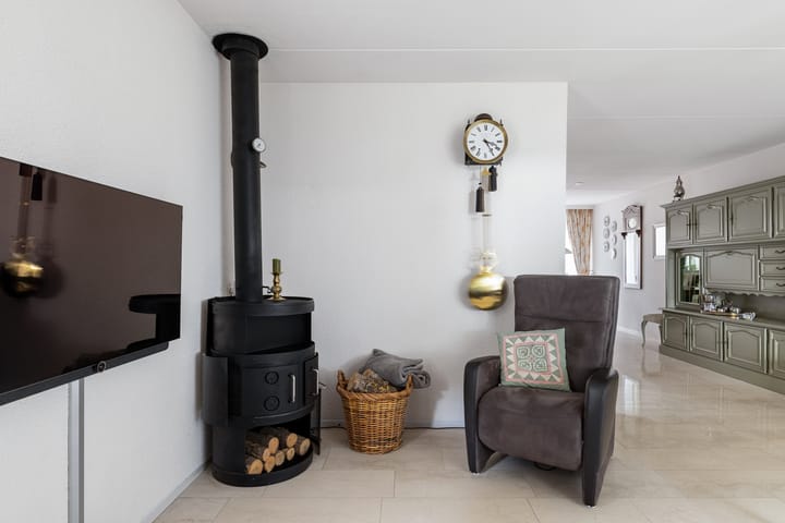 Photo 13 of Krulmos 1