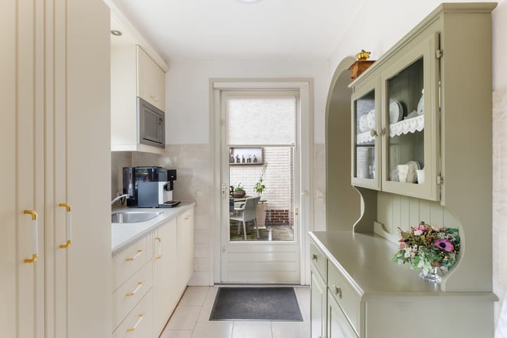 Photo 24 of Krulmos 1