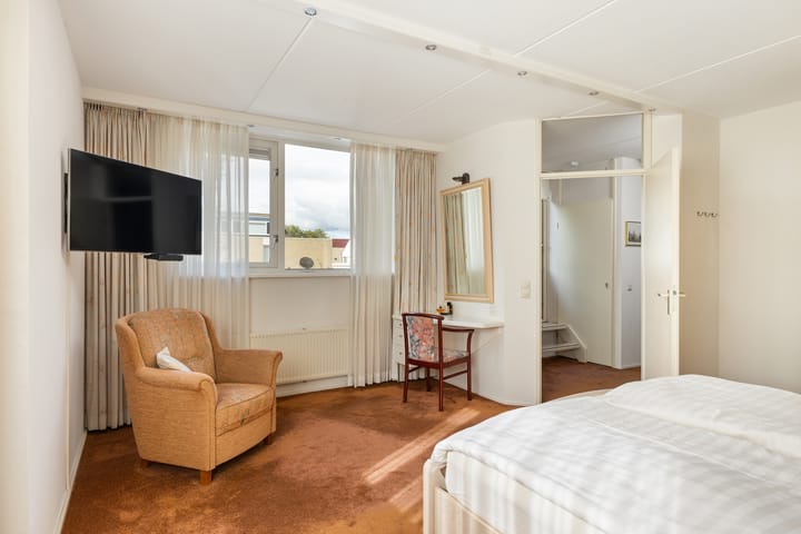 Photo 36 of Krulmos 1