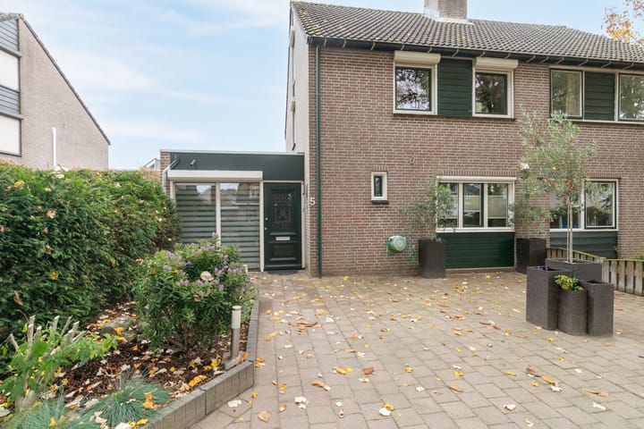 Foto 8 van Lindonklaan 5