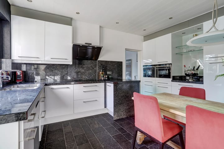 Foto 15 van Anemoonstraat 10