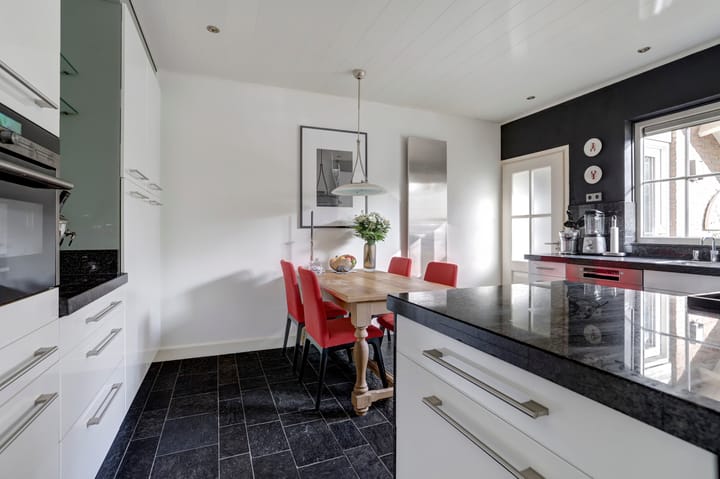 Foto 16 van Anemoonstraat 10