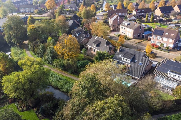 Foto 47 van Anemoonstraat 10