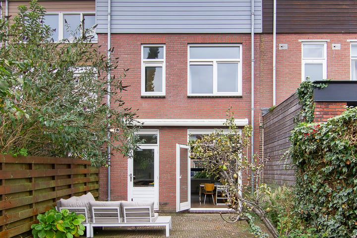 View photo 23 of Plataanstraat 46