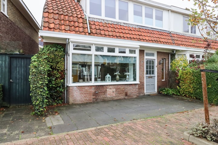 View photo 3 of Adm Stellingwerffstraat 8