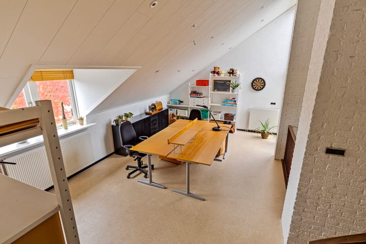 Foto 36 van Planetensingel 69